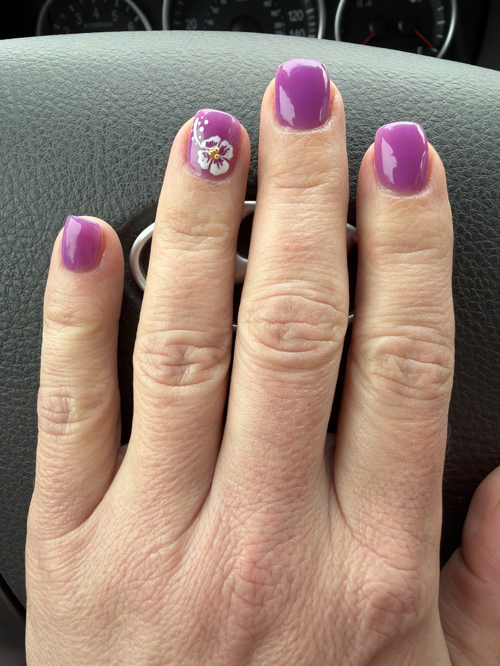 Love Nail Spa nail photo 4